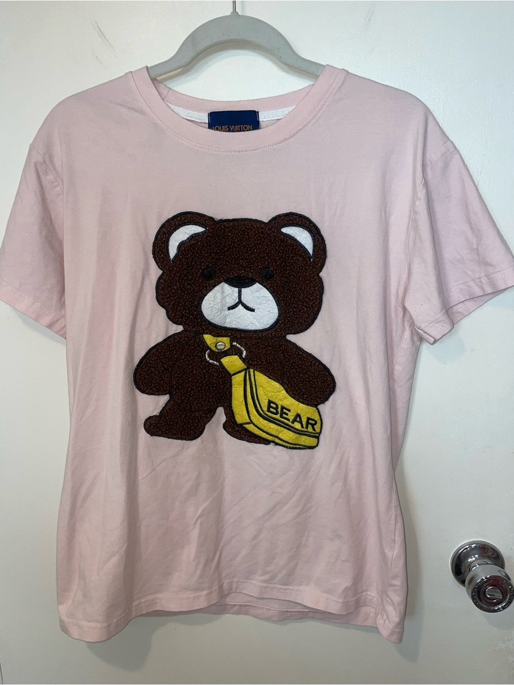 Louis Vuitton moschino bear Pink Tee fuzzy applique sz L shirt top